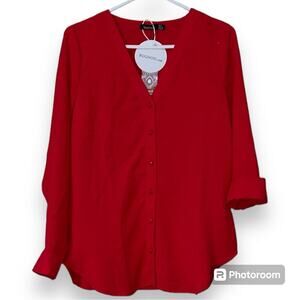 Boohoo women’s size 8 v-neck solid red blouse long sleeve roll tab business new
